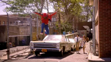 Les chaussures Puma suede vintage de Shaolin Fantastic (Shameik Moore) dans The Get Down S01E04