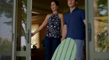 Top flower-ALC Felicity in Royals Breads S8E6