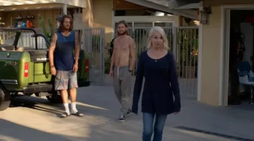 sneakers, high tops Vans Deran Cody (Jake Weary) in the Animal Kingdom