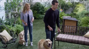 les converse de D.J. Tanner-Fuller (Candace Cameron Bure) dans la fete à la maison 20 ans après