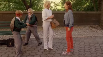 les baskets montantes à strass de Kimmy Schmidt (Ellie Kemper) dans Unbreakable Kimmy Schmidt