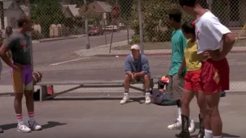 The pair of Nike Air Force command's worn by Billy Hoyle (Woody Harrelson) in white do not know how to jump