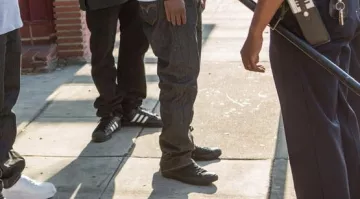 Converse Chuck Taylor All Star dans "NWA Straight Outta Compton"