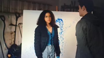 Cárdigan de punto acanalado M-Acerata usado por Virginia 'Ginny' Miller (Antonia Gentry) en Ginny & Georgia (S03E02)