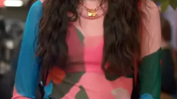 de Maxine Baker (Sara Waisglass) dans Ginny & Georgia (S03E02)