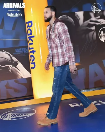 Timberland 6" Premium Fleece Lined Boots Wheat worn by Stephen Curry on the Instagram account @warriors