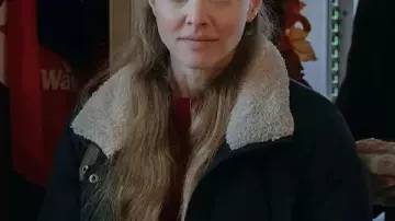 Long Bright River 2025 Mickey Puffer Coat worn by Mickey Fitzpatrick (Amanda Seyfried) in Long Bright River (S01)