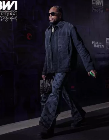 Bota Timberland 6" Premium Negra usada por Derrick Henry en la cuenta de Instagram @ravens