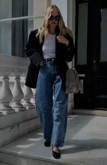 Lunettes de soleil Celine Cat Eye S310 en acétate portées par Leonie Hanne sur sa Story Instagram le 8 juin 2025