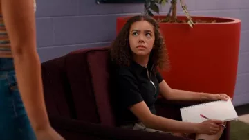 Top acanalado Superdown Alivia usado por Virginia 'Ginny' Miller (Antonia Gentry) como se ve en Ginny & Georgia (S03E08)