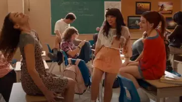 Anthropologie Orange Pleated Denim Mini Skirt worn by Norah (Chelsea Clark) as seen in Ginny & Georgia (S03E10)