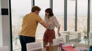 Short Primark de Carmen (Paula Malia) dans Valeria (S01E03)