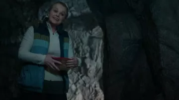 L.L.Bean Mountain Classic Puffer Vest porté par Liv Baker (Elizabeth Bowen) comme on le voit dans Resident Alien (S04E01)