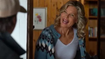 Veronica Beard Christina Fairisle Cárdigan usado por Helen como se ve en Sullivan's Crossing (S03E07)