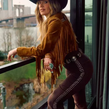 Audacy’s Leading Ladies Lainey Wilson Fringe Jacket worn by Lainey Wilson on the Instagram account @laineywilson