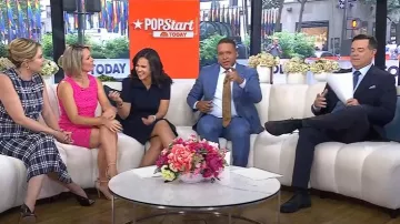 Scanlan Theodore Crepe Knit Mini Zip Dress by Navy worn by Laura Jarrett as seen in Today on June 17, 2025