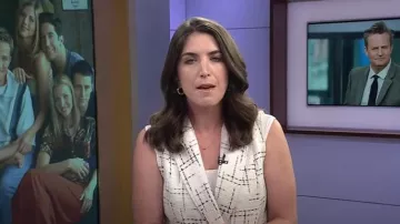 Maeve Tweed Vest worn by Liz Kreutz as seen in Today on June 17, 2025