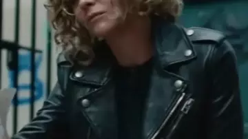 Yellowjackets Christina Ricci Black Biker Jacket worn by Misty Quigley (Christina Ricci) in Yellowjackets (S04)