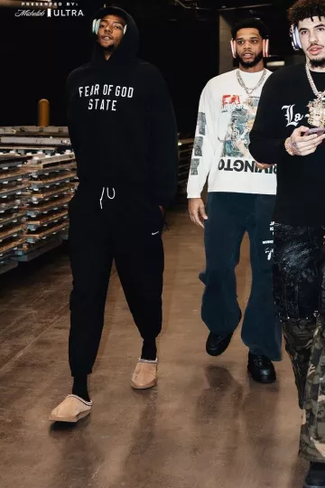 Sweat à capuche Fear Of God Black 'State' Fleece porté par Brandon Miller sur le compte Instagram @hornets