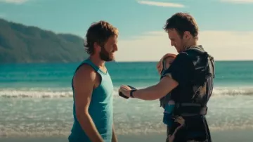 Nike Mens Dri-FIT Miler Tank Blue worn by Ash (George Mason) as seen in The Survivors (S01E01)