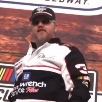 Nascar Cup Series Ernest Good Wrench Cotton Jacket worn by Keith Smith on the Instagram account @ernest