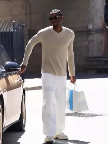 Ferragamo White & Blue Stripe Tote Bag worn by Shai Gilgeous-Alexander on the Instagram account @leaguefits