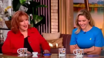 Theory Casual Linen Blend Jacket worn by Joy Behar as seen in The View on June 20, 2025