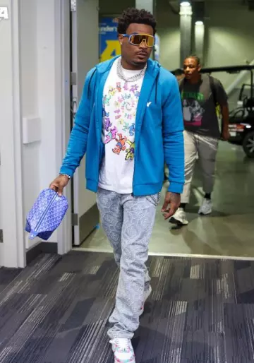 Hellstar White Dancing Bears Spiral T-Shirt worn by Derwin James Jr. on the Instagram account @chargers