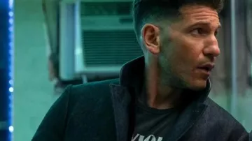 The Accountant 2 Jon Bernthal Coat of Braxton Wolff (Jon Bernthal) in The Accountant²