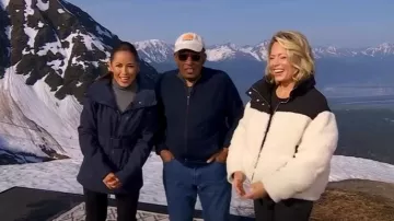 Abrigo acolchado Maje Shearling usado por Dylan Dreyer visto en Today el 23 de junio de 2025