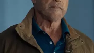 Arnold Schwarzenegger FUBAR S02 Brown Jacket worn by Luke Brunner (Arnold Schwarzenegger) in FUBAR (S02)