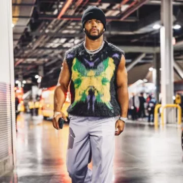 Bonnet Louis Vuitton Black LV Ahead porté par Kyler Murray sur le compte Instagram @k1