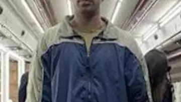 Squid Game S01 Anupam Tripathi Chaqueta azul usada por Ali Abdul (Anupam Tripathi) en Squid Game (T01)