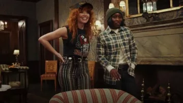 Harley Davidson Shovelhead Vintage T-Shirt worn by Charlie Cale (Natasha Lyonne) as seen in Poker Face (S02E01)