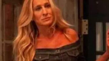 And Just Like That Sarah Jessica Parker Denim Off The Shoulders Jacket