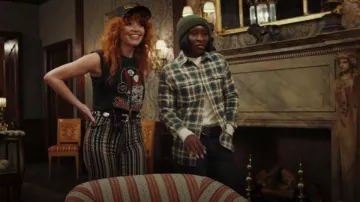 Chemise de travail en chamois à imprimé écossais Ralph Lauren portée par Delia (Cynthia Erivo) dans Poker Face (S02E01)