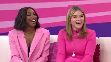 Bibhu Mohapatra Camellia Cady Coat sobre chaqueta usado por Ego Nwodim como se ve en Today with Jenna & Friends el 30 de junio de 2025