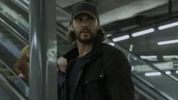 The Terminal List Dark Wolf Ben Edwards Black Jacket worn by Ben Edwards (Taylor Kitsch) in The Terminal List: Dark Wolf
