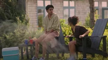 Superga 2708 Hi Top porté par Cadence Sinclair (Emily Alyn Lind) comme on le voit dans We Were Liars (S01E04)