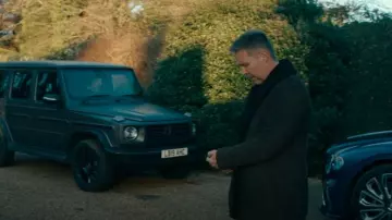 Guess Max Sherpa Coat worn by Kevin Harrigan (Paddy Considine) as seen in MobLand (S01E02)