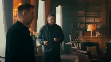 Barbour Tarnport Waxed Jacket worn by Harry Da Souza (Tom Hardy) as seen in MobLand (S01E06)