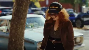 18K Gold Rope Chain Necklace worn by Charlie Cale (Natasha Lyonne) as seen in Poker Face (S02E09)