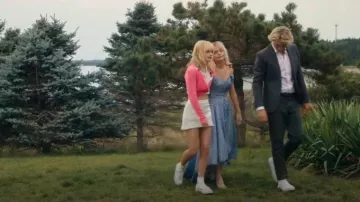 Converse Chuck Taylor All Star Lift Hi worn by Mirren Sinclair (Esther McGregor) as seen in We Were Liars (S01E04)