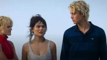 Gant Indigo Rugger worn by Johnny Sinclair (Joseph Zada) as seen in We Were Liars (S01E08)