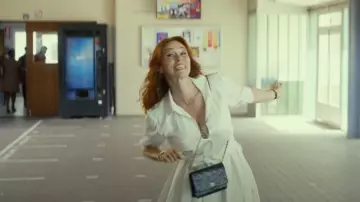 Le sac à main Chanel porté par Audrey Fleurot dans le film La très très grande classe