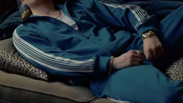 Survetement pantalon et veste de Eddie Harrigan (Anson Boon) dans MobLand (S01E06)