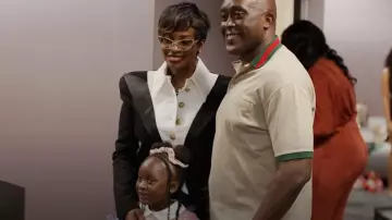Veste courte Spencer à 6 boutons Balmain portée par Shamea Morton Mwangi telle qu’on la voit dans The Real Housewives of Atlanta (S16E17)