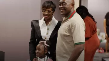 Lunettes de soleil Gucci en métal œil-de-chat ornées d’étoiles portées par Shamea Morton Mwangi comme on le voit dans The Real Housewives of Atlanta (S16E17)