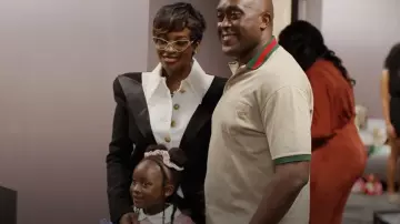 Lunettes de soleil Gucci en métal œil-de-chat ornées d’étoiles portées par Shamea Morton Mwangi comme on le voit dans The Real Housewives of Atlanta (S16E17)