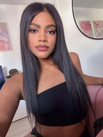 Internet Star Letitia Fontana (Letitia Fontana) in letitiafontana